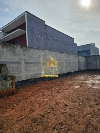 Imagem Terreno plano,150m2, Terraplanagem, Muro, Portão,Calçada, Agua, Luz, Villa