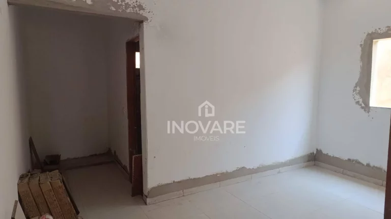 Imagem Casa com 2 dormitórios à venda, 82 m² por R$ 255.000,00 - Setor Nossa Senhora da Saúde - Itumbiara/GO