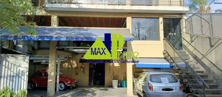Imagem Galpão Comercial à Venda na Vila Ré, São Paulo-SP: 5 Salas, 4 Banheiros, 8 Vagas de Garagem, 782m² de Área.