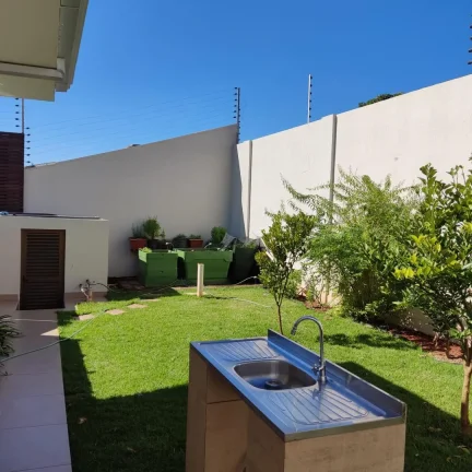 Foto do imóvel: Casa com Piscina à venda em Cascavel, Recanto Tropical - 214m²