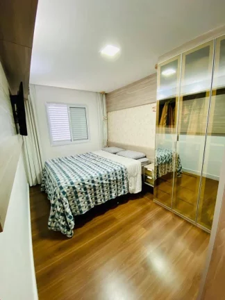 Imagem Apartamento com 2 dormitórios à venda, 52 m² por R$ 460.000 - Vila Humaitá - Santo André/SP