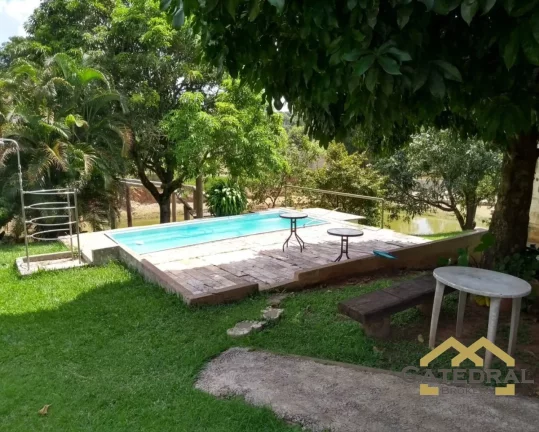 Imagem Linda chácara a venda com lago e pomar em Jundiaí/SP