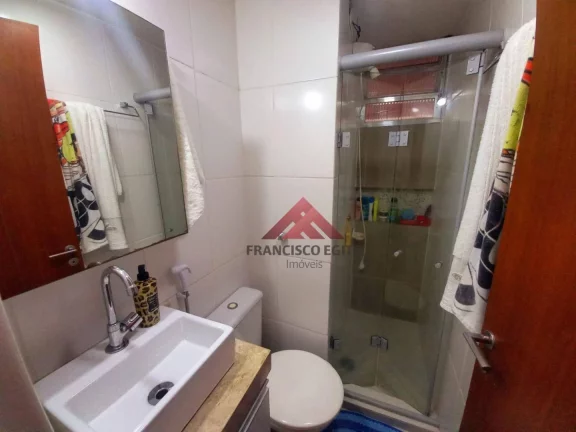 Imagem Apartamento com 2 dormitórios à venda, 54 m² por R$ 270.000,00 - Fátima - Niterói/RJ