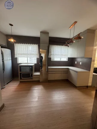 Imagem Apartamento 3 dormitórios para alugar no bairro Centro - Balneário Camboriú - SC