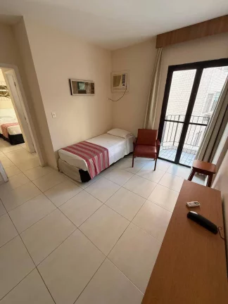 Imagem Flat com 1 Quarto e 1 banheiro à Venda, 36,48m² no CORAÇÃO DO GONZAGA!