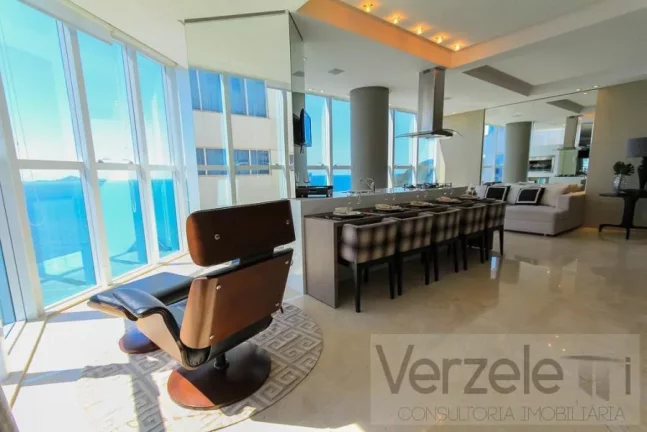 Imagem Frente ao Mar para Venda em Balneário Camboriú / SC no bairro Centro