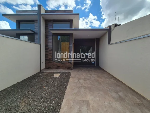 Imagem Casa na Zona Norte com 2 Dormitórios, 80m² de Área Útil, Terreno de 125m² e Churrasqueira