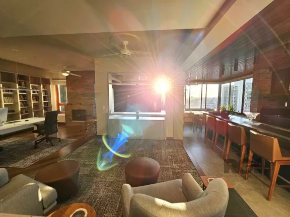 Imagem HCVK 564 Apto 10394-EX - Apartamento à venda no bairro Higienópolis - Porto Alegre/RS