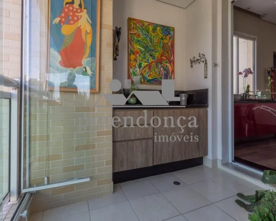 Imagem Apartamento sofisticado em Perdizes nobre com 300m²,3 suítes e 5 vagas.