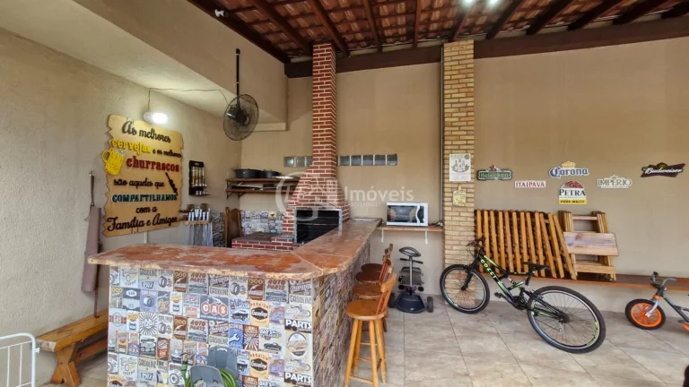 Imagem Você busca um imóvel que une conforto, espaço e potencial de investimento, essa casa no bairro Santo Antônio é a escolha ideal.