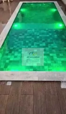 Imagem Vendo casa em condomínio fechado, com 202m², 3 suítes s/ 1 master, área gourmet, piscina e 4 vagas