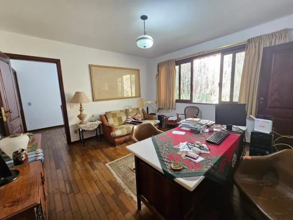 Imagem Casa para Venda em Teresópolis / RJ no bairro Parque do Imbui
