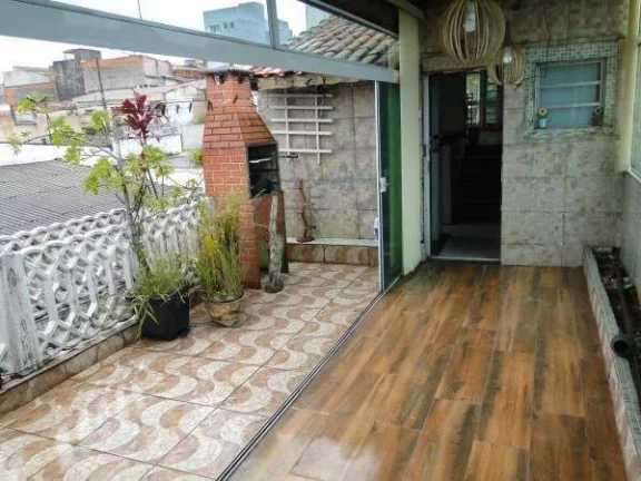 Imagem Sobrado com 3 dormitórios para alugar, 273 m² por R$ 2.930,00/mês - Cidade São Jorge - Santo André/SP