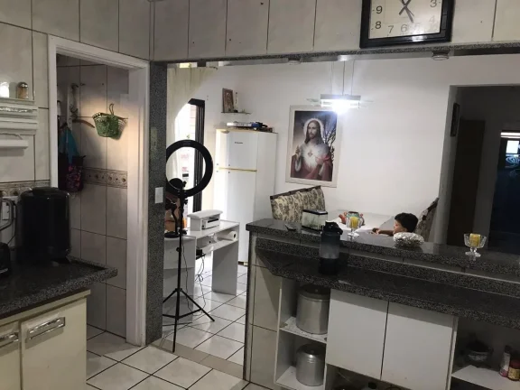 Imagem Apartamento para Venda em Praia Grande, Caiçara, 2 dormitórios, 1 suíte, 1 banheiro, 1 vaga