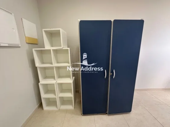 Imagem Sala comercial pronta para uso, 30 m², com vaga, ar-condicionado e portaria 24h. Localização estratégica perto da Terceira Ponte e do Hospital V.V.