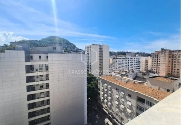 Imagem Apartamento rua do Catete Glória andar alto sol da manhã vista livre