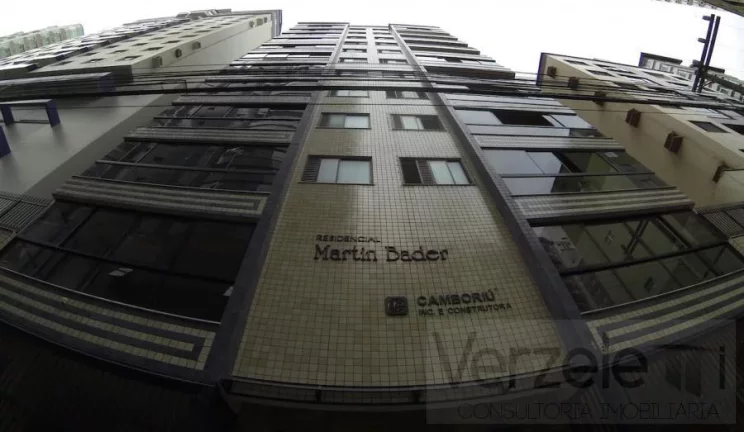 Imagem Apartamento Quadra Mar para Venda em Balneário Camboriú / SC no bairro Centro