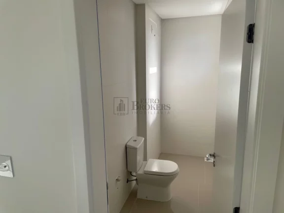 Imagem Apartamento Novo com 3 suítes à venda no Centro de Balneário Camboriú/SC