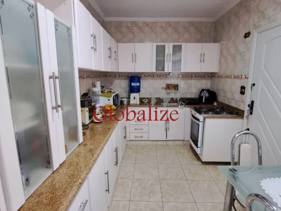Imagem Casa á venda com edícula em ótima localização no bairro Embaré em Santos SP por R$ 1.330.000,00 !