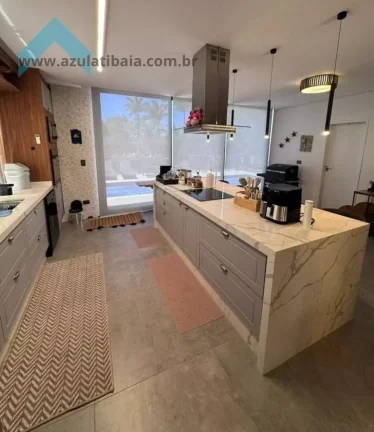 Imagem Casa 4 suites à Venda no Condomínio em Atibaia