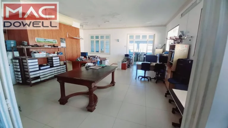 Imagem Cobertura duplex de 368 m² / 4 quartos - VENDA - Laranjeira/RJ