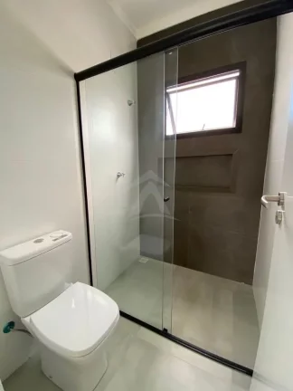 Imagem SOBRADO COM PISCINA, 3 QUARTOS SENDO 1 SUÍTE, BAL MARILUZ