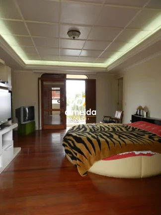 Imagem Casa 5 dormitórios à venda Patronato Santa Maria/RS