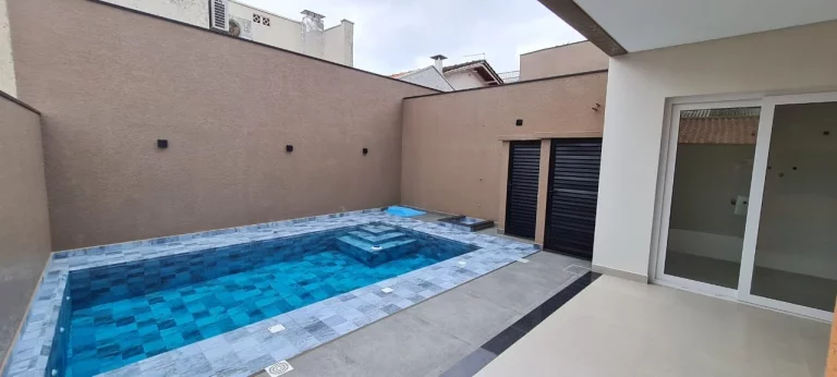 Imagem CASA RESIDENCIAL em Barra Velha - SC, Centro
