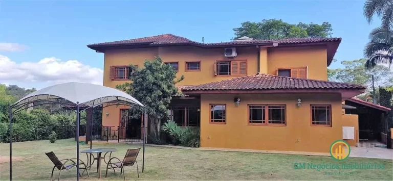 Imagem Cond. Jd Algarve – 3 sts, jardim, piscina, salão multiuso e escritório!