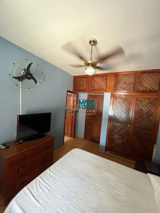 Imagem CASA COM 600 M² DE TERRENO E A 180 METROS DA PRAIA GRANDE!