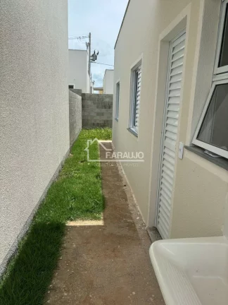 Imagem Casa em Condomínio à venda em Villa Magari com 55m² 2 quartos, 2 vagas