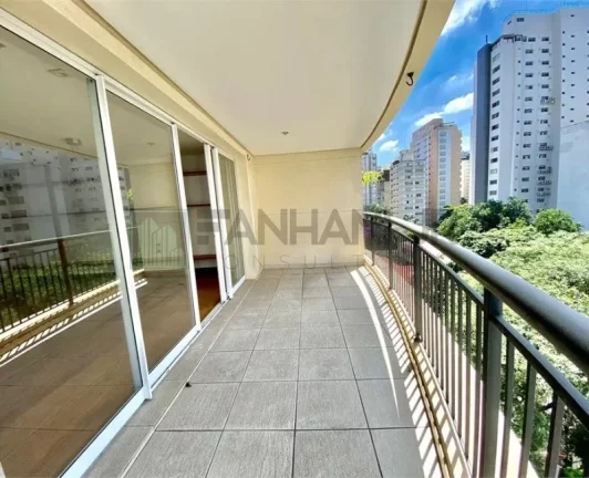 Imagem Imperdível oportunidade: Apartamento de luxo no Itaim Bibi com 3 suítes, 2 salas e 3 vagas de garagem!