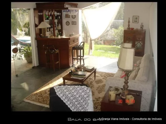 Imagem Casa com 3 dormitórios à venda, 450 m² - Granja Viana - Carapicuíba/SP