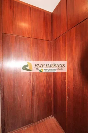 Imagem More em um apartamento de 168 metros quadrados com 4 quartos no miolo do Cambuí - Campinas - SP