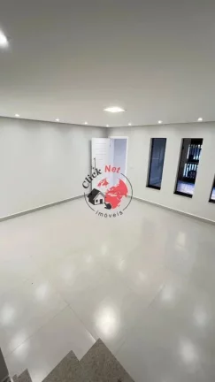 Imagem Sobrado moderno, espaçoso e recém-reformado com acabamento impecável! SAnto André bairro Camilópolis