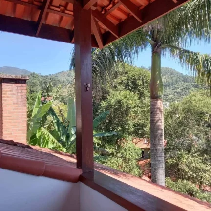 Imagem LINDA CASA EM CONDOMINIO FECHADO - NOVA FRIBURGO. BAIRRO: CASCATINHA