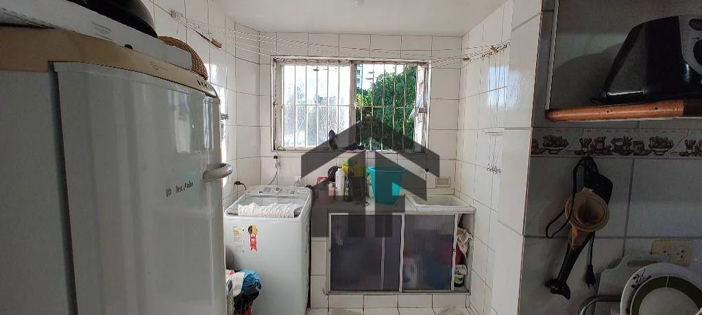 Imagem Apartamento com 3 Quartos à Venda, 130 m² em Encruzilhada - Recife