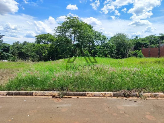 Imagem Terreno com escritura em Cesário Lange/SP