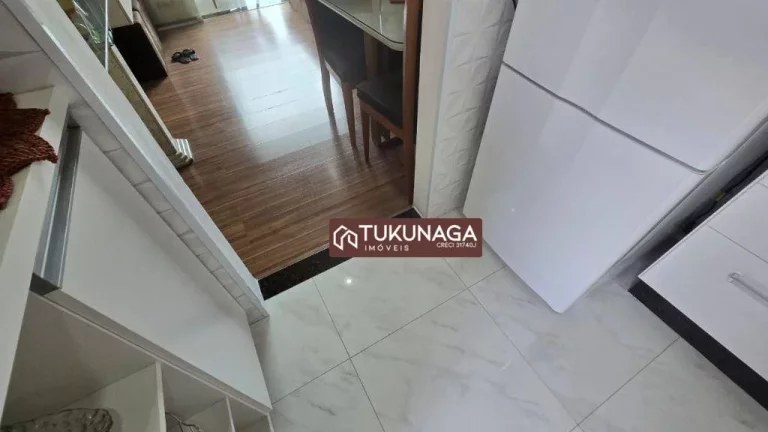 Imagem Apartamento 3 Quartos Com Móveis Planejados, Sacada De Vidro.