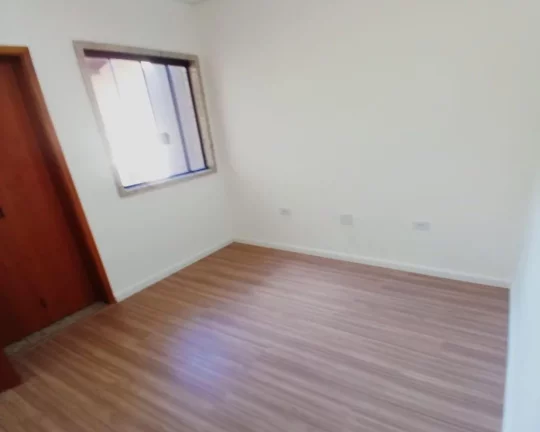 Imagem Casa estilo sobrado para alugar ao lado do Shopping Raposo