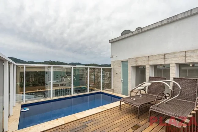 Imagem Cobertura duplex com piscina em Balneário Camboriú