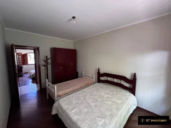 Imagem Linda Chácara fazendo Fundo pra Represa em Piracaia- 2.500m² por R$950 mil!