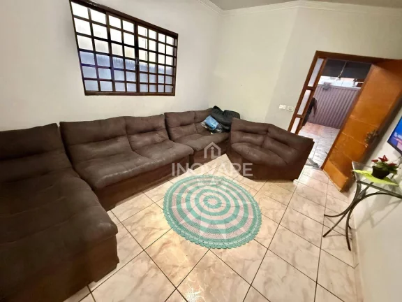 Imagem Casa com 4 dormitórios à venda, 183 m² por R$ 400.000,00 - Setor Central - Itumbiara/GO