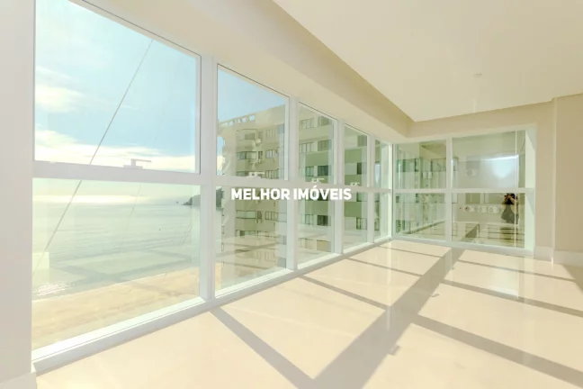 Imagem Apartamento frente mar com 4 dormitórios e uma vista maravilhosa de Balneário Camboriú - SC
