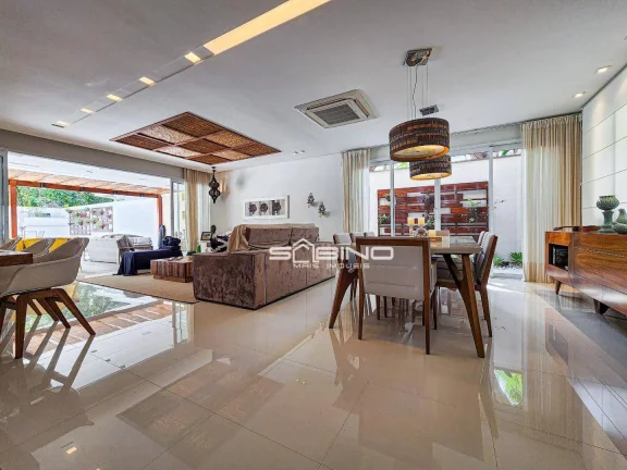 Imagem Belíssima casa à venda na Riviera de São Lourenço - Bertioga SP | 5 Dormitórios | 5 Suítes | 390 m² de área útil.