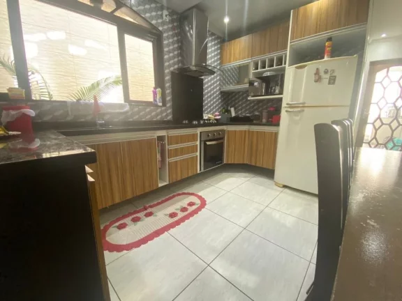 Imagem Sobrado com 3 dormitórios à venda, 174 m² por R$ 580.000,00 - Jardim Nova Poá - Poá/SP