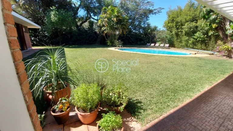 Imagem Casa em localização privilegiada no Paineiras do Morumbi. Casa de vila, terrea 744m² privativos 1...