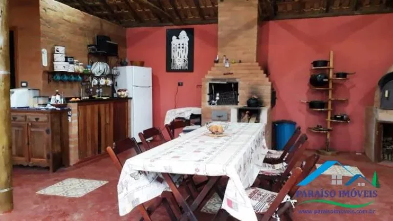 Imagem Paraíso na Serra da Mantiqueira: Chácara completa com vista espetacular!