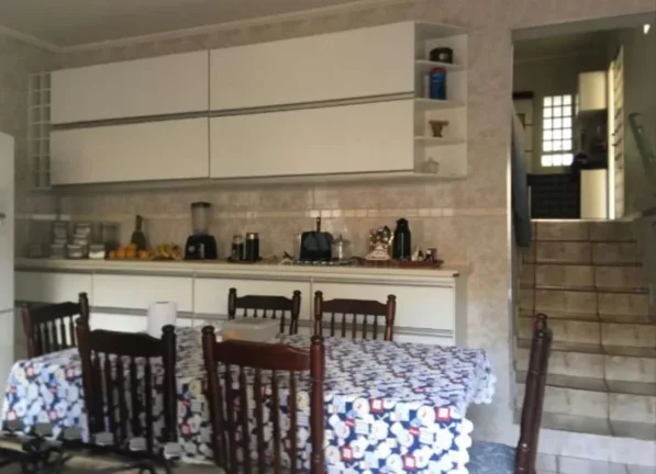 Imagem Sobrado à Venda com piscina e próximo à FAAT – Atibaia/SP