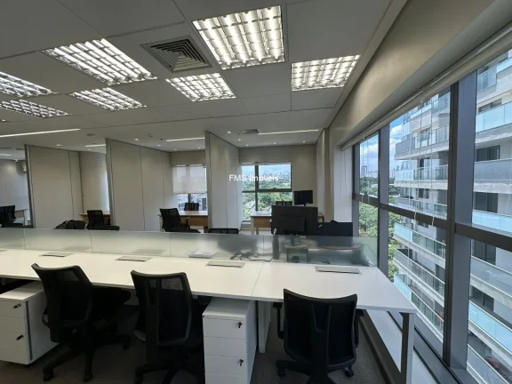 Imagem Conjunto comercial com 130m2 em Moema